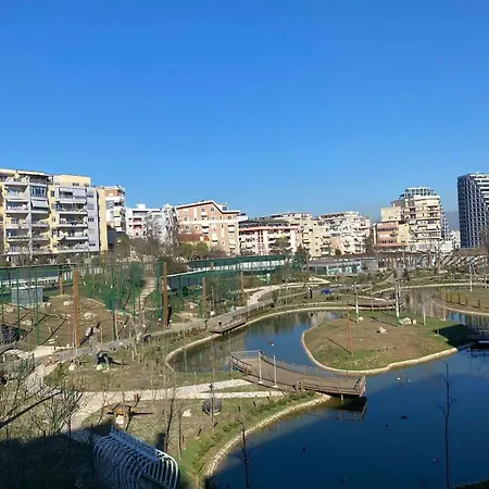 Cozy With Zoo View *